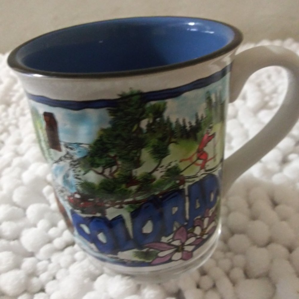 Vintage Colorado State Souvenir Collectible Sightseeing Map 8oz Coffee Mug